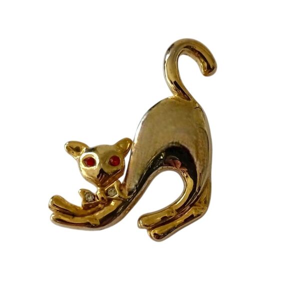 Vintage Stretching Cat Brooch Pin Liquid Gold Tone Red Rhinestone Eyes Sassy - Picture 8 of 14